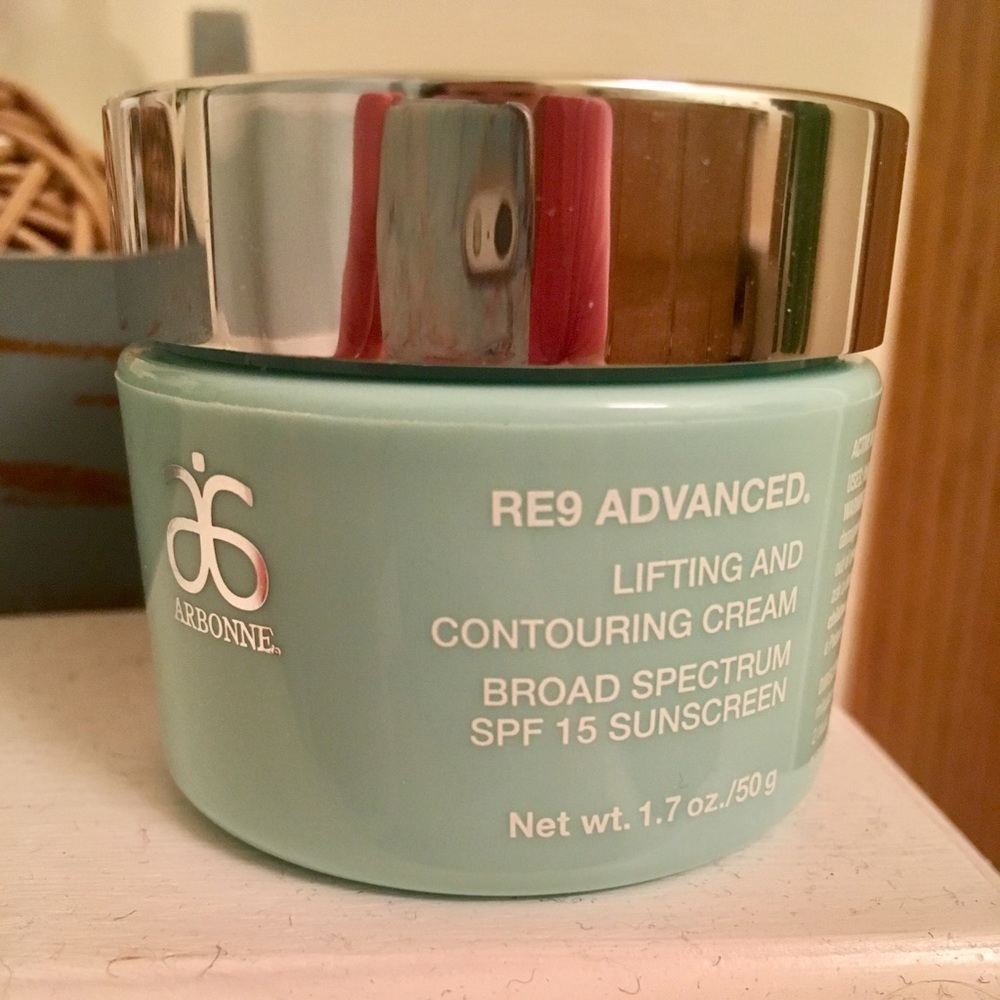 RE9 Advanced Lifting & Contouring Cream